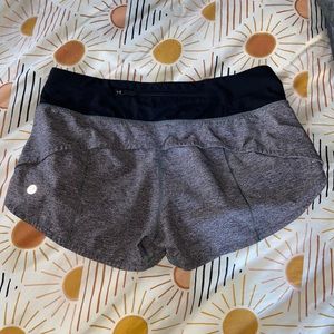 Lulu lemon running short in grey with back zipper
